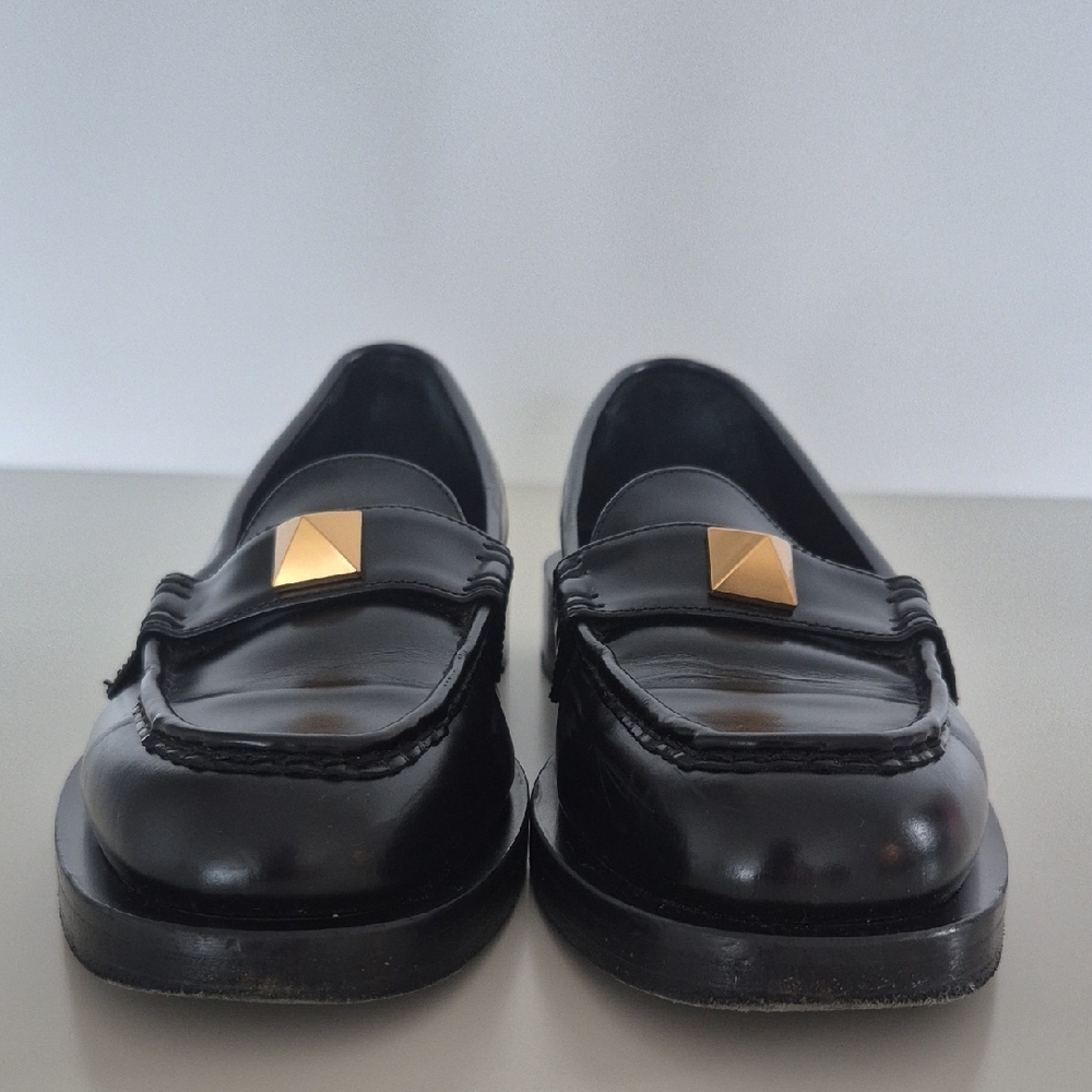 Valentino Garavani Women's Black Leather Loafers with Roman Studs, Size 38 - Picture 2 of 16